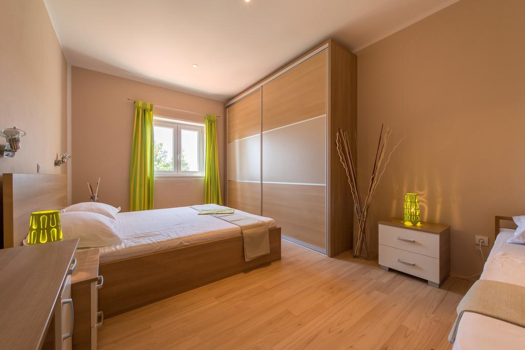 Apartment Puko Bol Rum bild