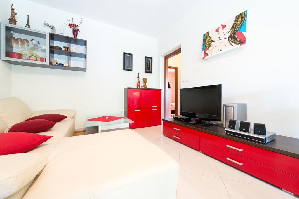 Apartment Puko Bol Rum bild